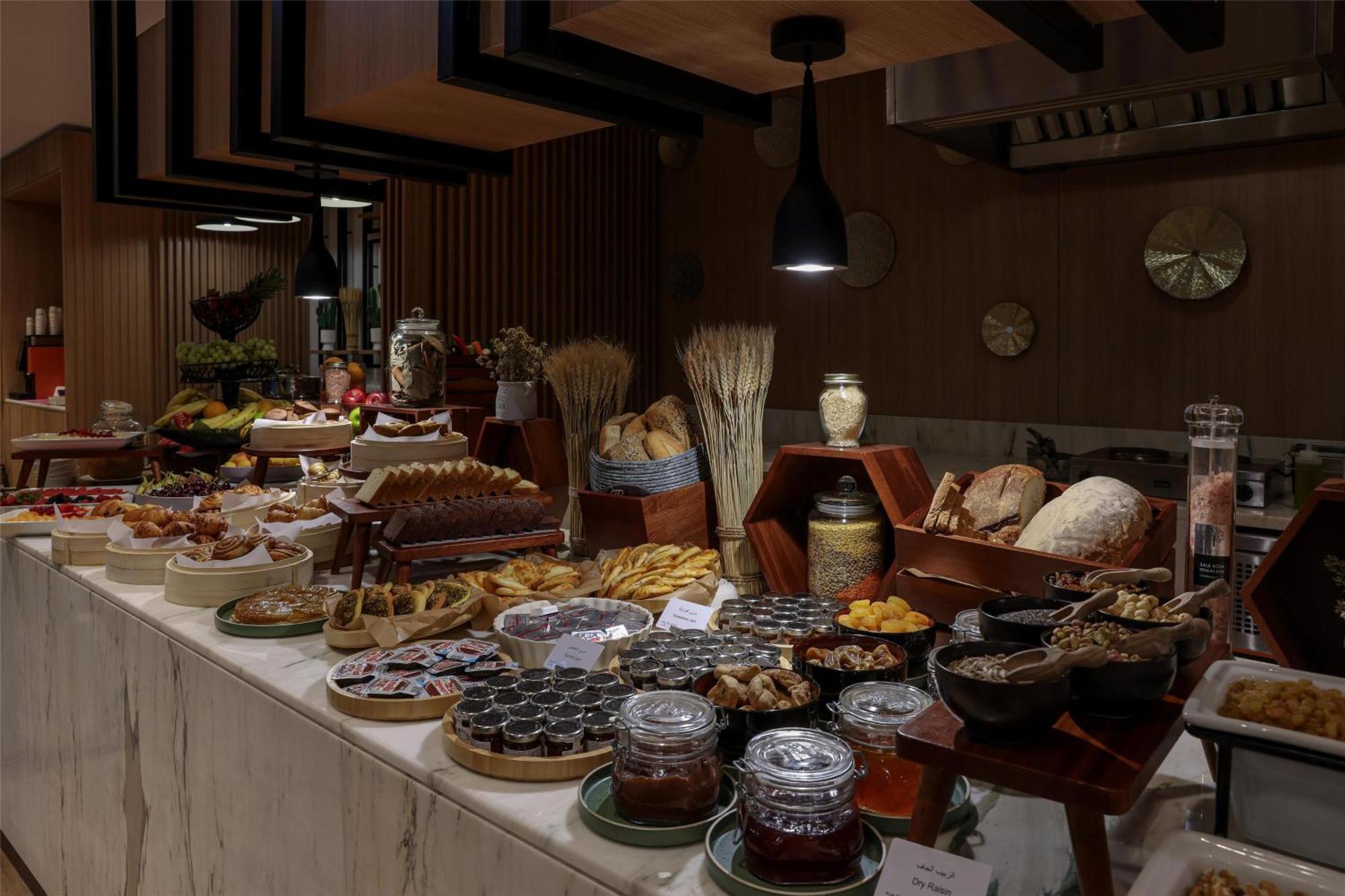 Radisson & Olaya Aparthotel 4*