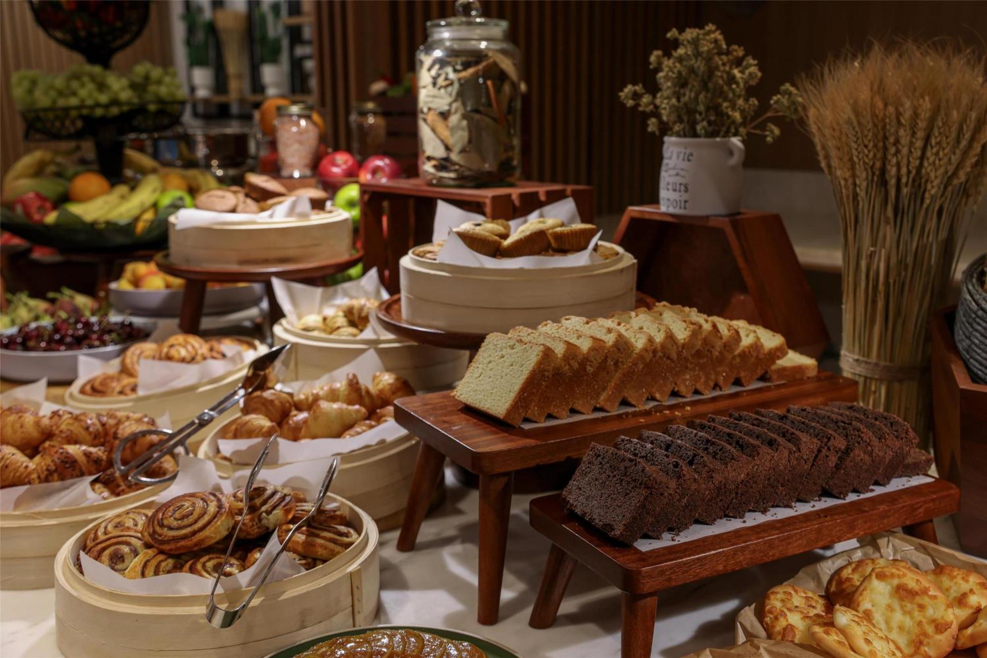 Radisson & Olaya Aparthotel 4*